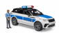 Preview: Range Rover Velar Polizeifahrzeug mit Polizist